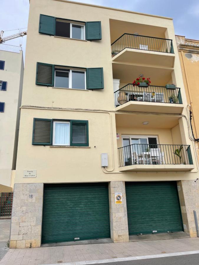 Ferienwohnung Aquamarine Sant Feliu En La Playa Con Patio Sant Feliu de Guíxols Exterior foto